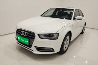 奥迪A4L 2016款 30 TFSI 典藏版 自动舒适型