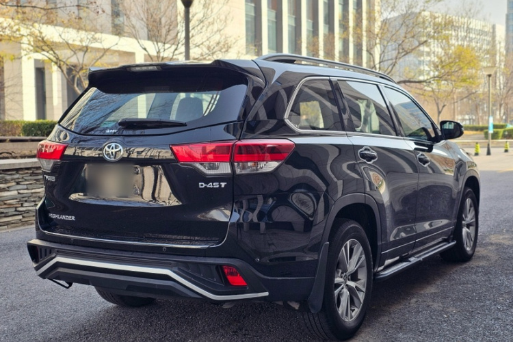 丰田 汉兰达 2018款 2.0T 两驱精英版 5座 国VI车身外观6003