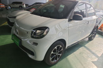 smart forfour 2016款 1.0L 52千瓦激情版