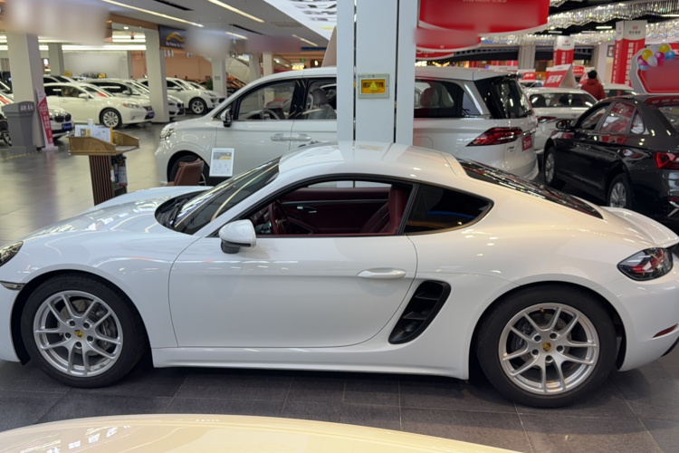 保时捷718 2020款 Cayman 2.0T车身外观6005