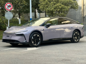 小鹏P7+ 2024款 长续航 Max