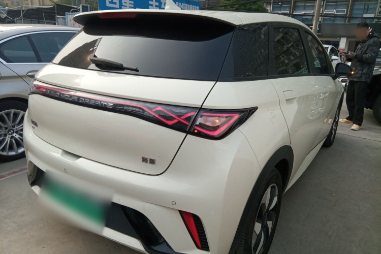 比亚迪 海豚 2024款 荣耀版 420km 时尚版车身外观6005