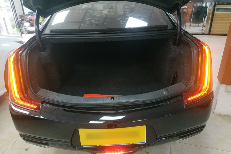 凯迪拉克XTS 2018款 28T 技术型机舱底盘23