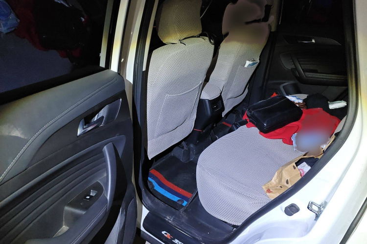 长安CS35PLUS 2021款 荣耀百万版 1.6L CVT精英版中控内饰7004