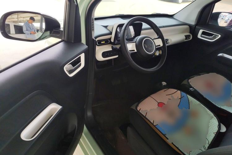 五菱汽车 宏光MINIEV 2024款 第三代 215km 青春版中控内饰20