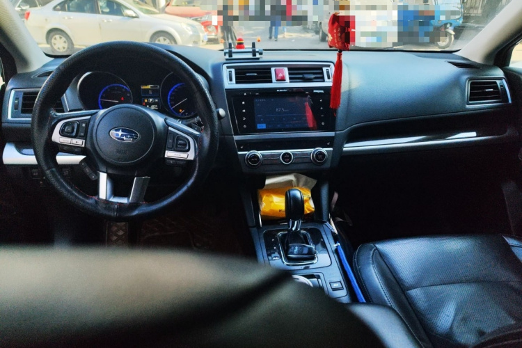 斯巴鲁 傲虎 2015款 2.5i 豪华导航版中控内饰7002