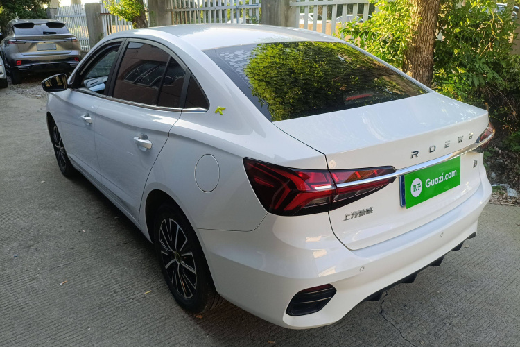 荣威i5 2021款 改款 1.5L CVT钻石版车身外观6003