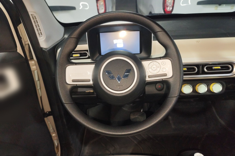 五菱汽车 宏光MINIEV 2024款 第三代 215km 青春版中控内饰13