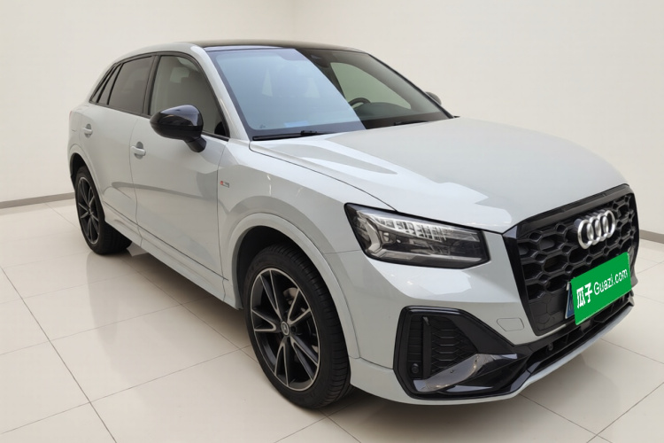 奥迪Q2L 2022款 35 TFSI 进取动感型车身外观3