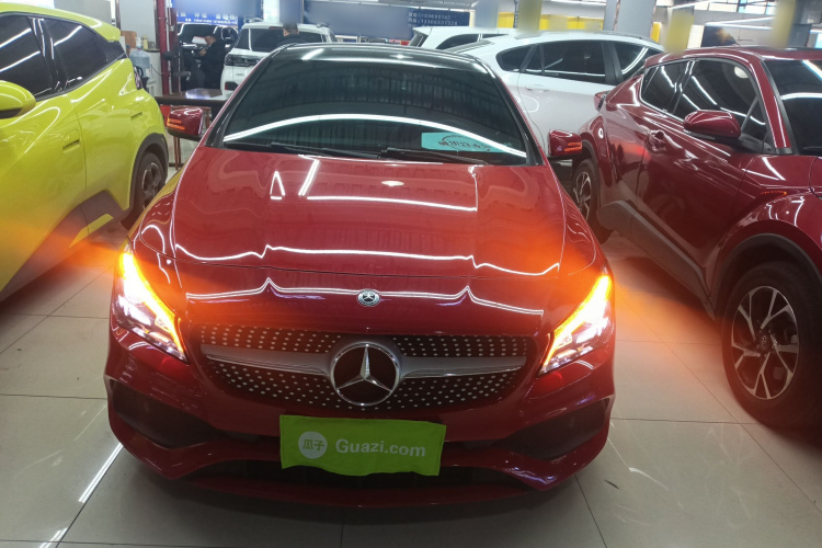 奔驰CLA 2017款 改款 CLA 200 时尚型车身外观2