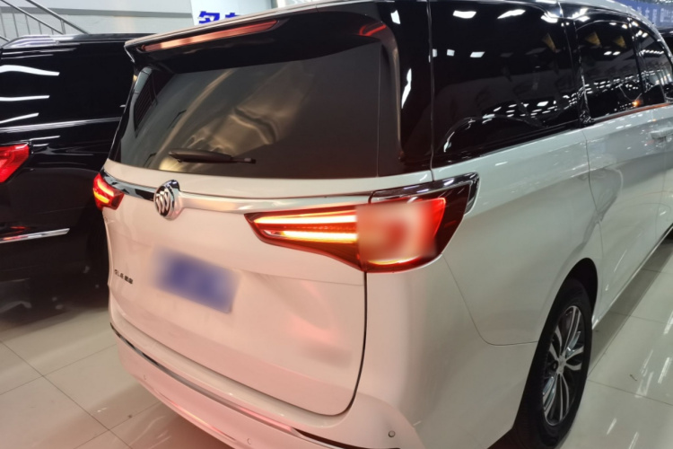 别克GL8 2022款 ES陆尊 653T 舒适型车身外观6