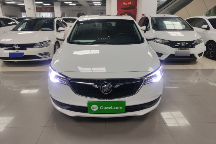 别克 英朗 2021款 1.3T 自动轻混动精英型车身外观2