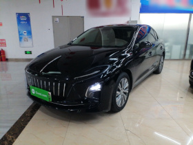 红旗E-QM5 2022款 431km 充电乐享版