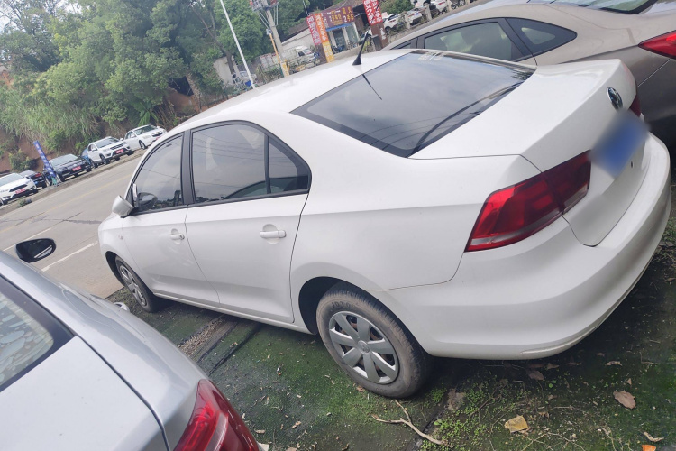 大众 桑塔纳 2015款 1.4L 手动风尚版车身外观6002