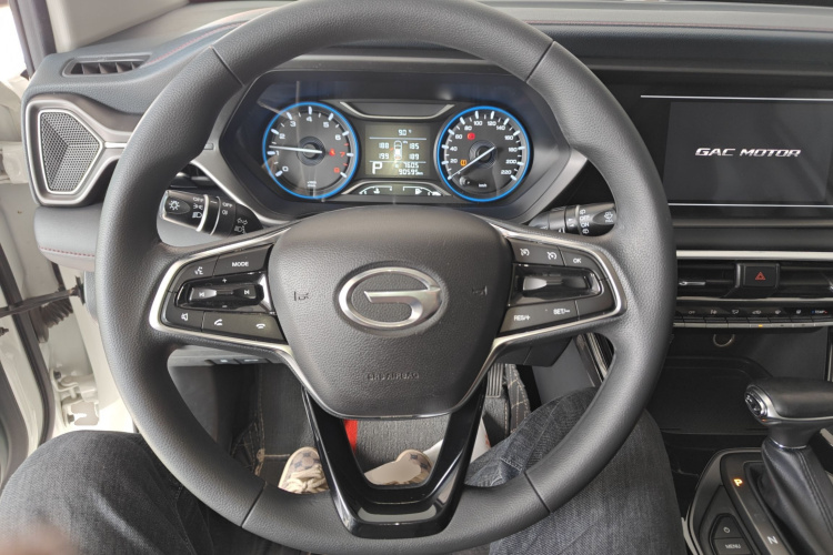 广汽传祺 传祺GS4 2020款 270T 自动精英科技版中控内饰13