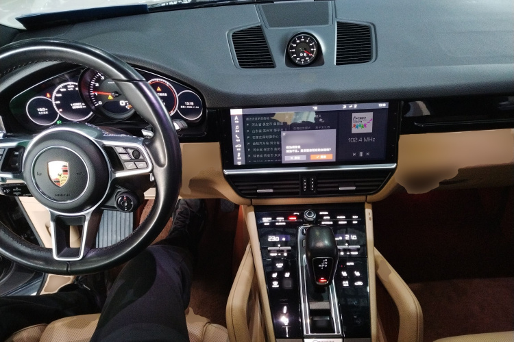 保时捷 2018款 Cayenne 3.0T中控内饰12