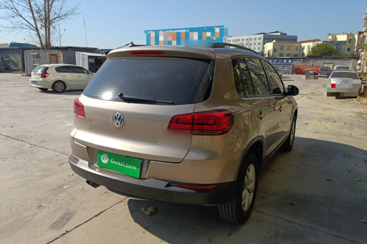 大众 途观 2016款 300TSI 自动两驱风尚版车身外观7