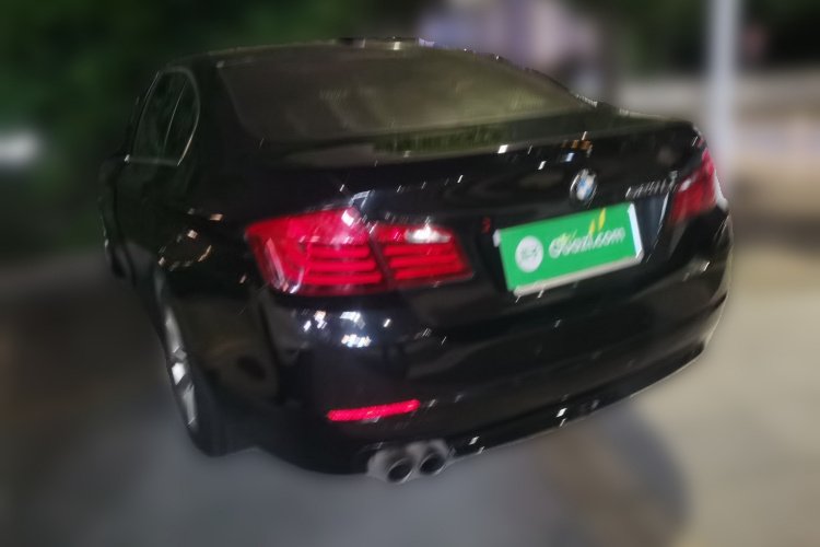 宝马5系 2011款 523Li 豪华型车身外观5