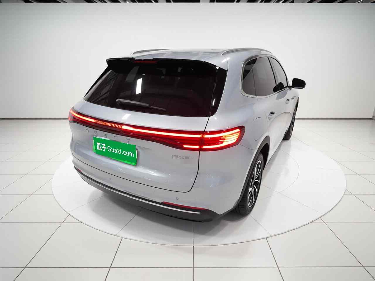 吉利银河 银河星舰7 EM-i 2025款 120km 启航+版(4)