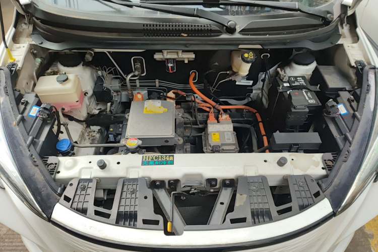 长安欧尚 奔奔E-Star 2020款 心动版 三元锂局部细节24