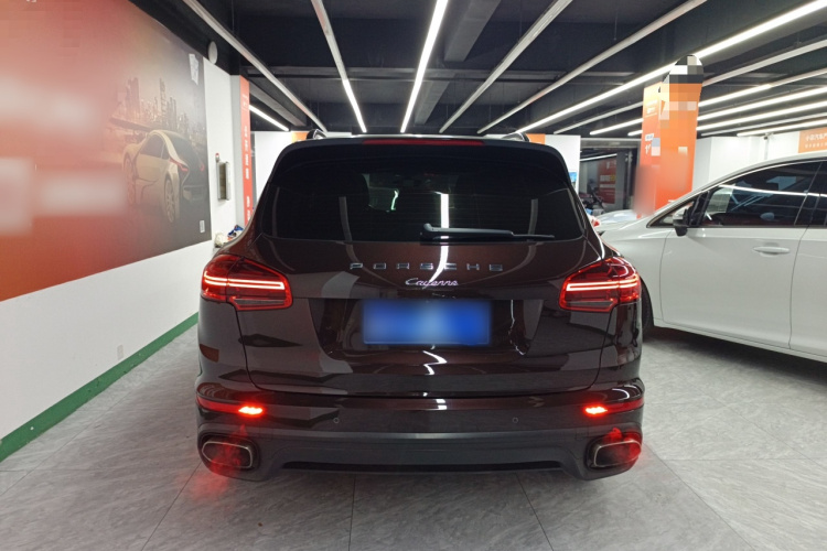保时捷 2016款 Cayenne 3.0T车身外观6