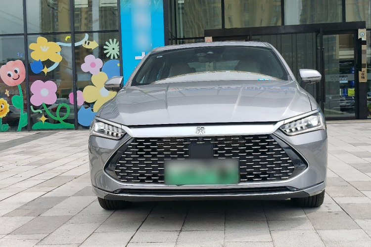 比亚迪 秦PLUS 2023款 冠军版 DM-i 120KM卓越型车身外观6001