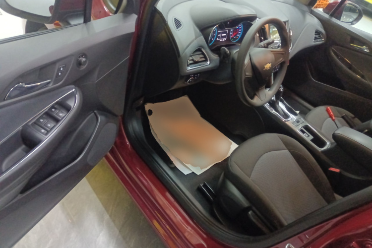 雪佛兰 科鲁兹 2017款 1.5L 自动先锋天窗版中控内饰7003