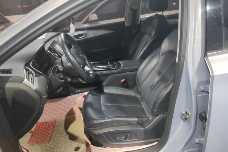 飞凡汽车 飞凡ER6 2021款 新动版 620km 智享版局部细节19