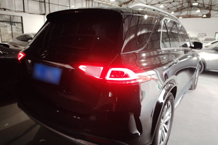 奔驰GLE 2023款 GLE 350 4MATIC 时尚型车身外观6005