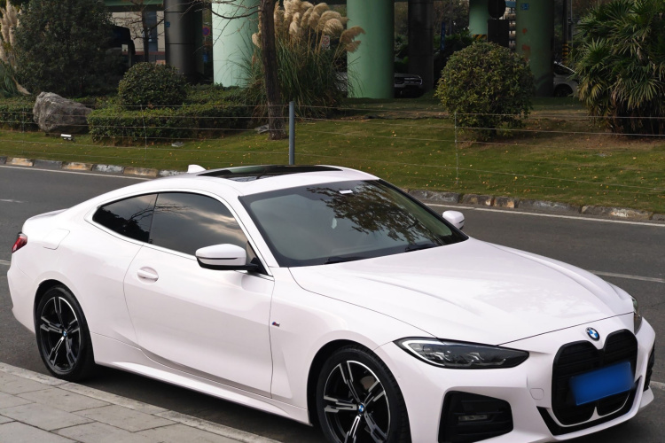 宝马4系 2022款 425i M运动套装车身外观6008