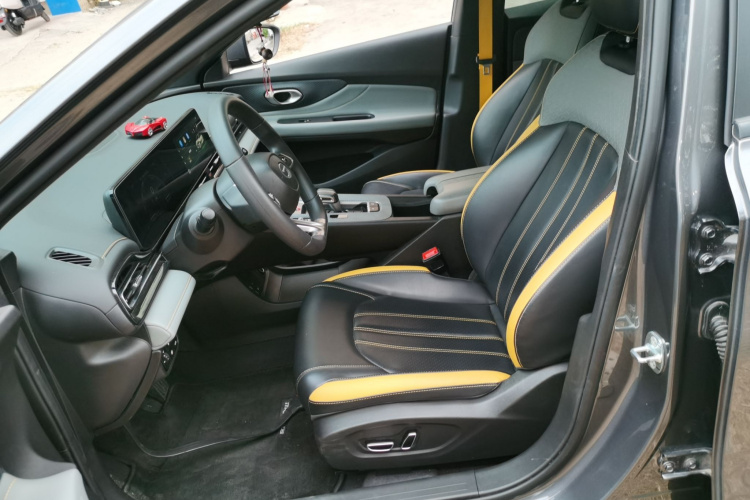 广汽传祺 2023款 影豹H 高能混动版中控内饰19