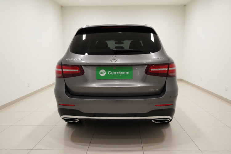 奔驰GLC 2018款 改款 GLC 260 4MATIC 豪华型车身外观6