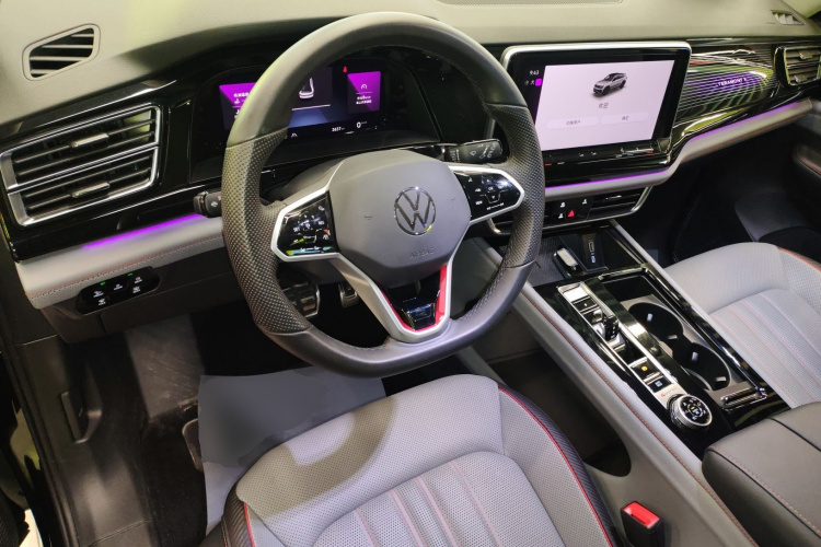 大众 途昂X 2024款 380TSI 四驱尊崇旗舰版中控内饰13