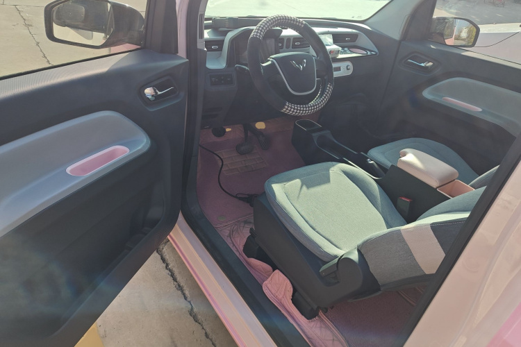 五菱汽车 宏光MINIEV 2021款 马卡龙时尚款 三元锂中控内饰20