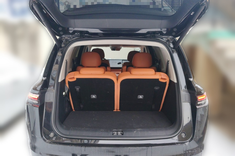 零跑汽车 零跑C16 2026款 增程 200尊享版 6座中控内饰23