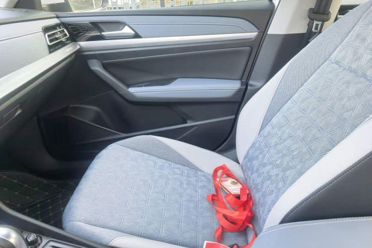 大众 朗逸 2024款 300TSI DSG满逸版局部细节41