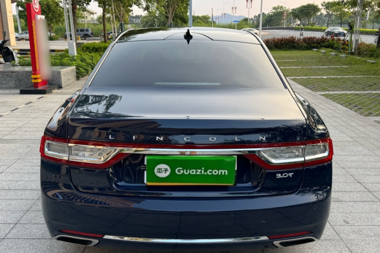 林肯大陆 2019款 2.0T 两驱尊耀版 国VI车身外观6008