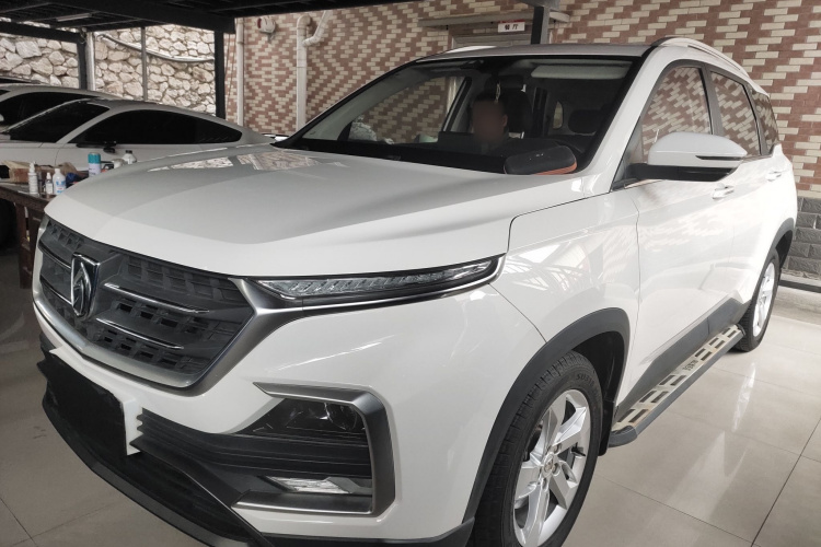 宝骏530 2019款 1.5T CVT豪华型 国V车身外观1