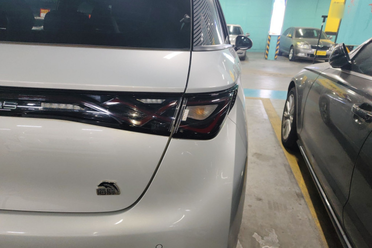 比亚迪 海豚 2021款 405km 自由版车身外观6006