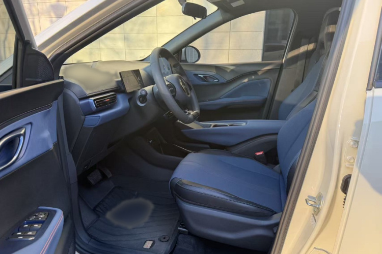 比亚迪 海鸥 2025款 305km 活力版中控内饰7001