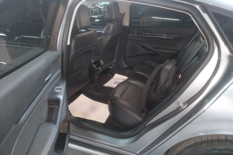 福特 蒙迪欧 2025款 2.0T EcoBoost 豪华型中控内饰21