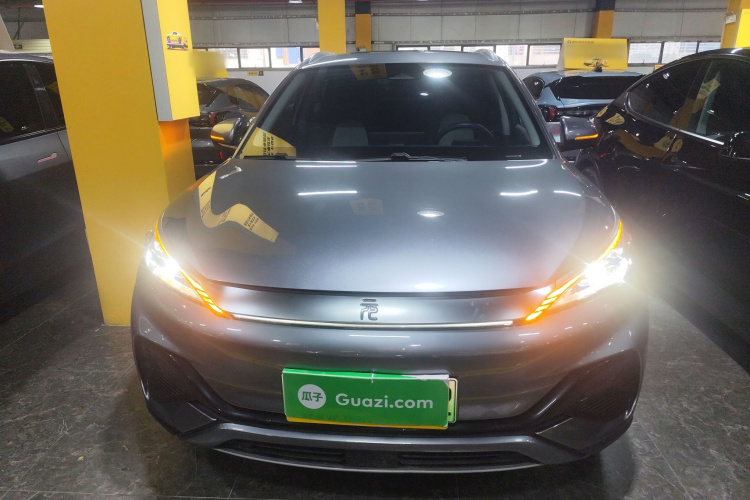 比亚迪 元PLUS 2022款 510KM 旗舰型车身外观2