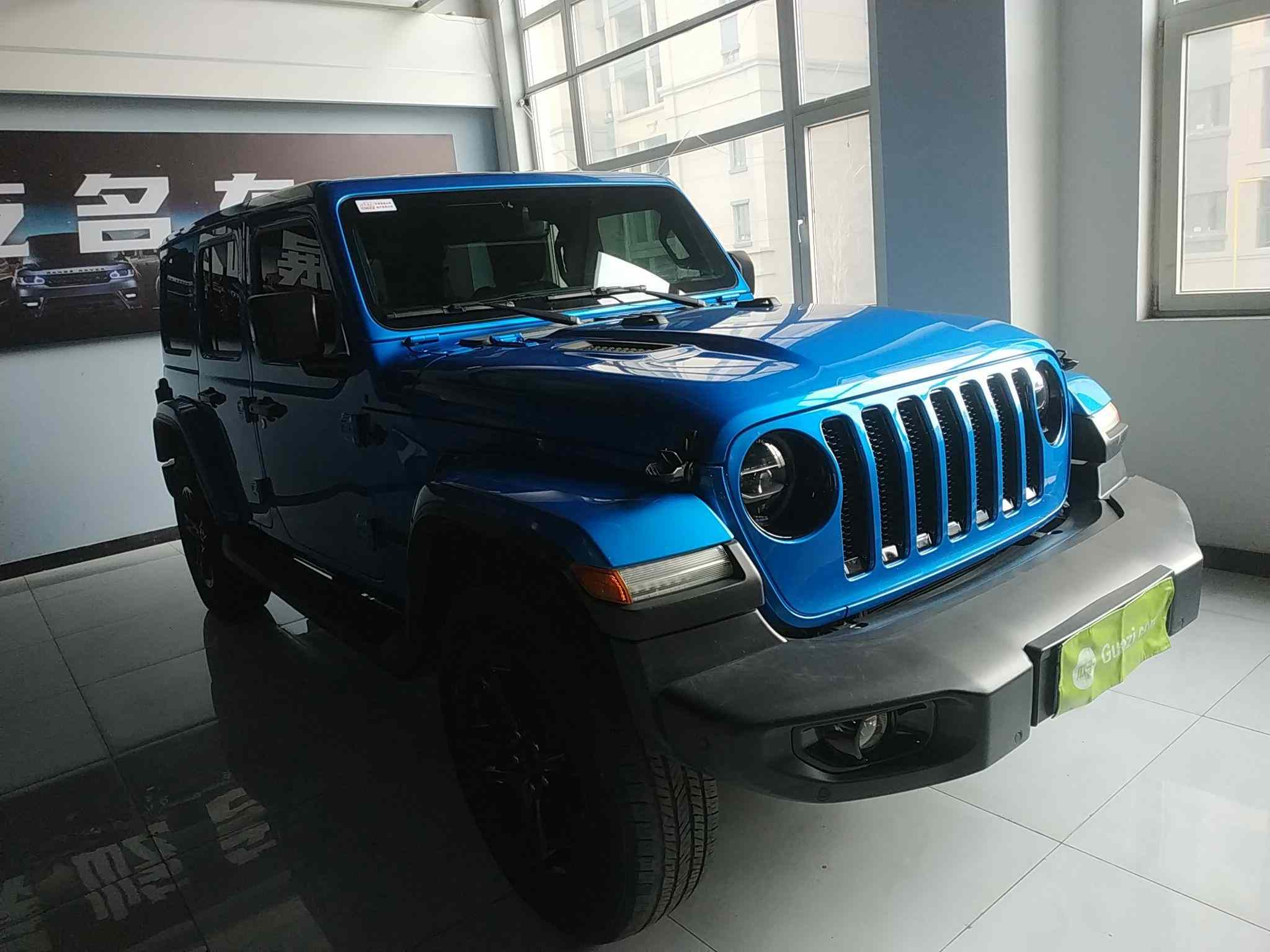 Jeep 牧马人 2022款 2.0T 高地四门版(3)