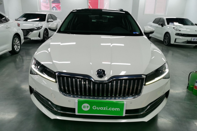 斯柯达 速派 2019款 改款 TSI330 DSG舒适版车身外观6001