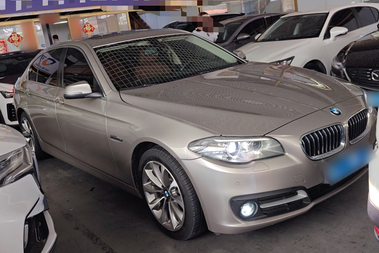 宝马5系 2017款 525Li 领先型车身外观3