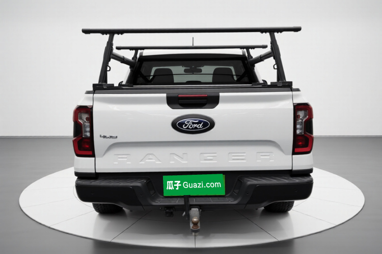 福特 游骑侠Ranger 2023款 探迹四驱自动版 汽油车身外观6