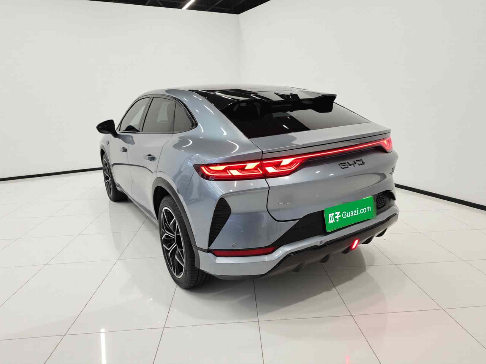 比亚迪 宋L EV 2025款 智驾版 602km 激光雷达四驱型(3)