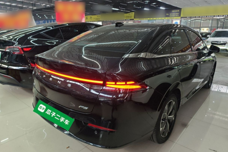 小鹏P5 2024款 500Pro版车身外观7