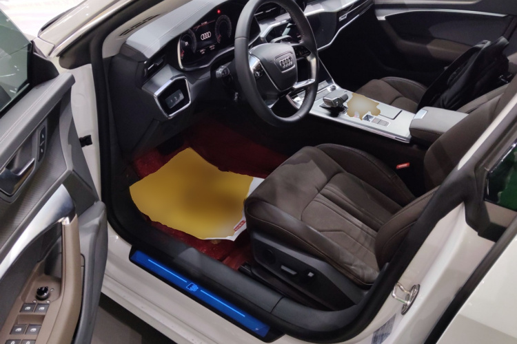 奥迪A7L 2022款 45 TFSI S-line 筑梦新生版中控内饰20