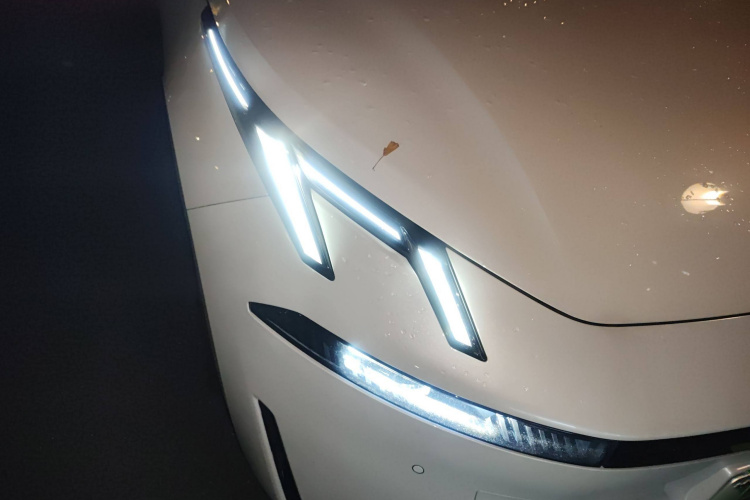 领克07 2024款 EM-P 126长续航 Halo车身外观6006